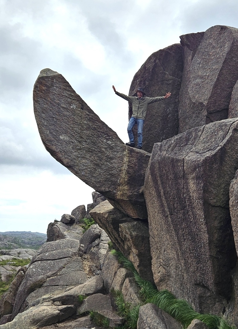 Resized_20250625_162904